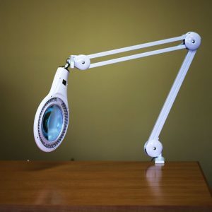Stamp Magnifying Lamp
